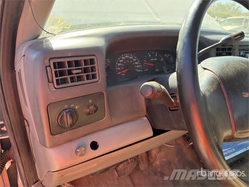 Ford F-450 XL 4x2 Utility Truck Prekucniki