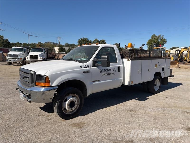 Ford F-450 XL 4x2 Utility Truck Prekucniki