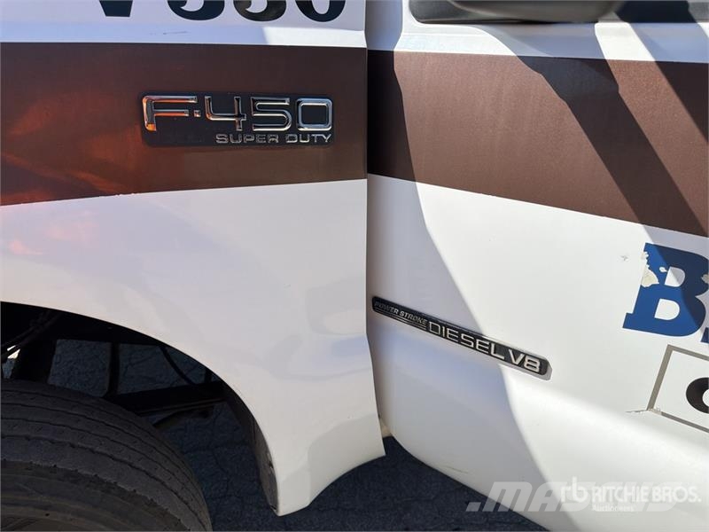 Ford F-450 XL 4x2 Utility Truck Prekucniki