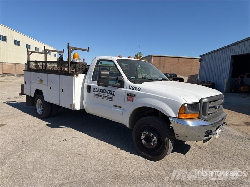 Ford F-450 XL 4x2 Utility Truck Prekucniki