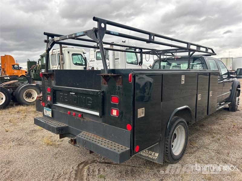 Ford F-450 XL 4x4 Crew Cab Utility Truck (Inoperable) 皮卡.傳統半斗卡車/側卸板