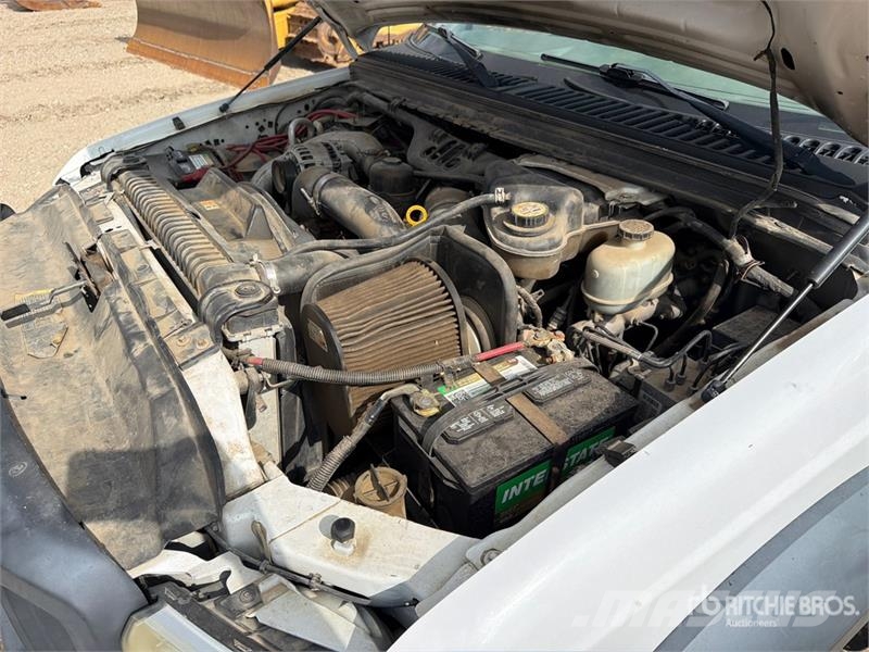 Ford F-450 XL 4x4 Crew Cab Service Truck 市政车