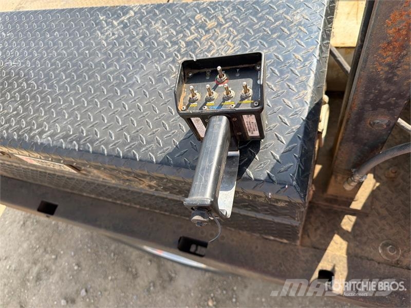 Ford F-450 XL 4x4 Crew Cab Service Truck 市政车