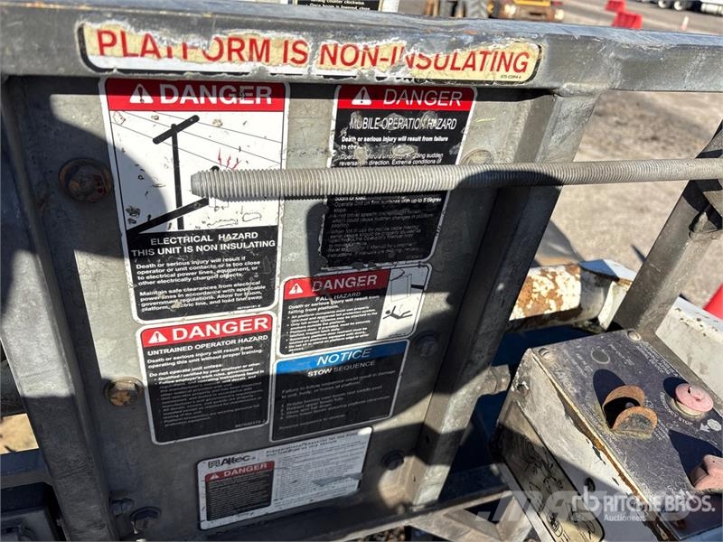 Ford F-550 Truck mounted platforms