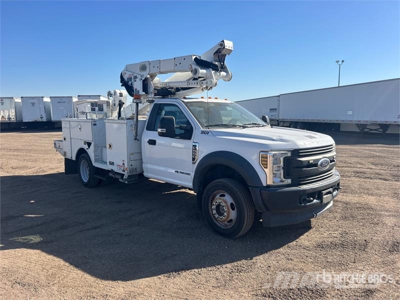 Ford F-550 Truck mounted aerial platforms