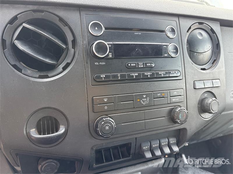 Ford F-550 Kommunal-Sonderfahrzeuge