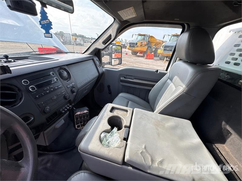 Ford F-550 Kommunal-Sonderfahrzeuge