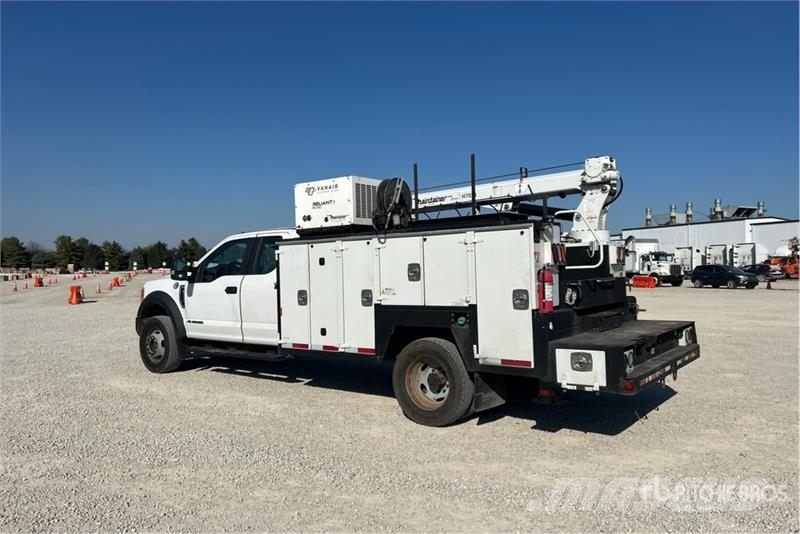 Ford F-550 Kommunal-Sonderfahrzeuge