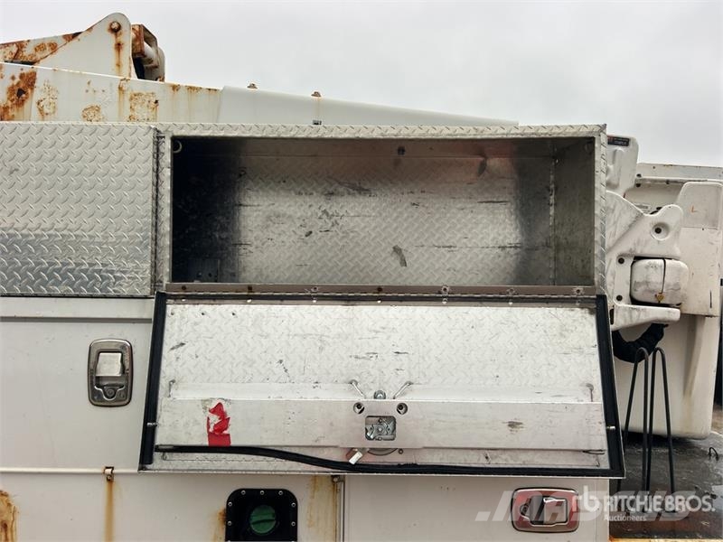 Ford F-550 Lastbilmonterede lifte