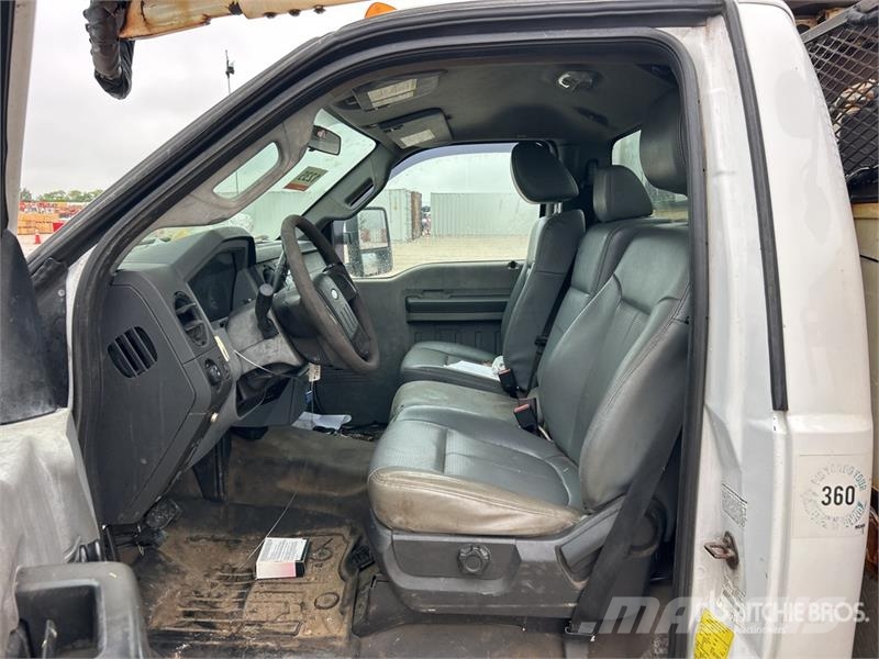 Ford F-550 Lastbilmonterede lifte