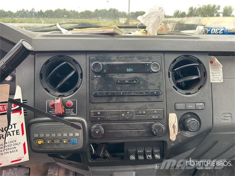Ford F-550 Lastbilmonterede lifte
