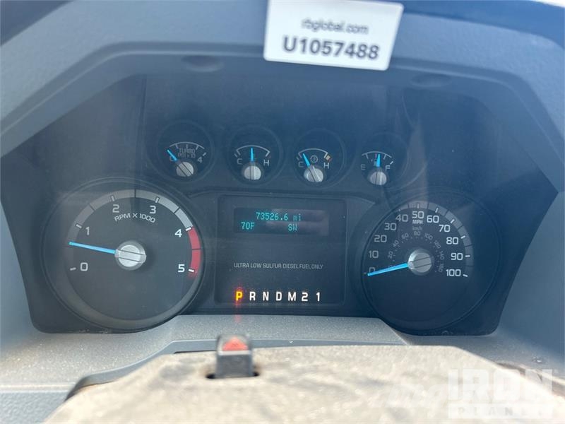 Ford F-550 شاحنات قلابة