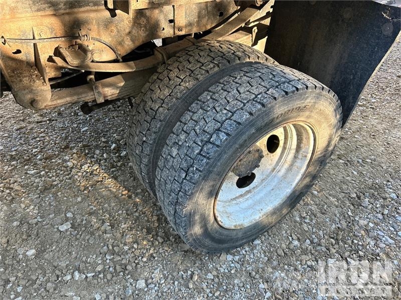 Ford F-550 شاحنات قلابة
