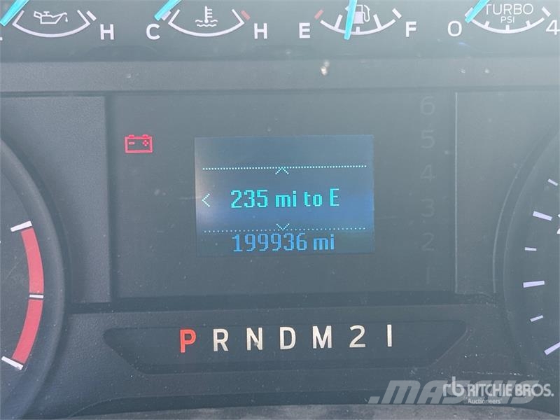 Ford F-550 Nostolava-autot