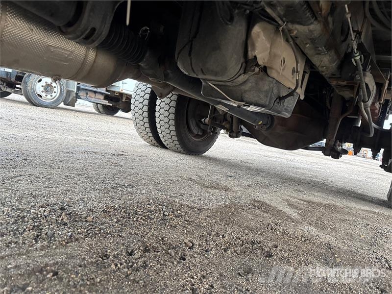 Ford F-550 Plataformas sobre camión