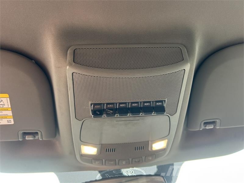Ford F-550 Pacēlāji uz automašīnas bāzes
