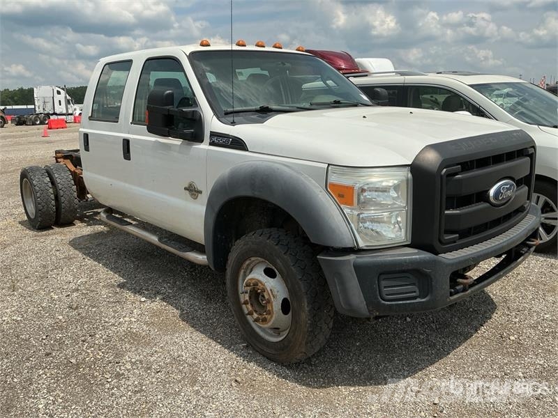 Ford F-550 Cabinas