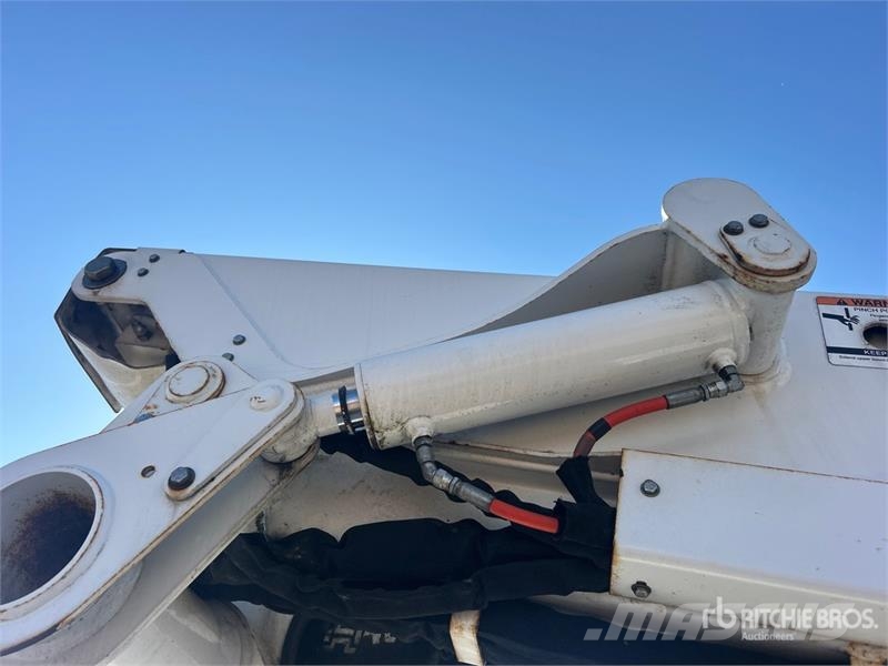 Ford F-550 Truck mounted aerial platforms