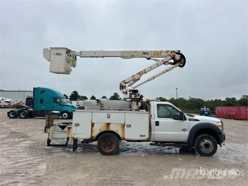 Ford F-550 Lastbilmonterede lifte