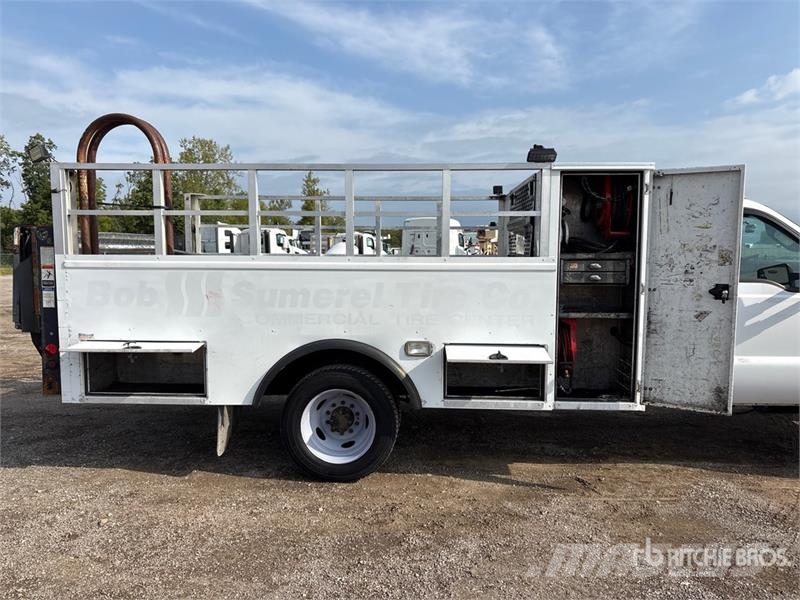 Ford F-550 Kommunal-Sonderfahrzeuge