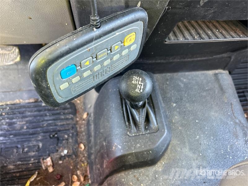 Ford F-550 Nostolava-autot