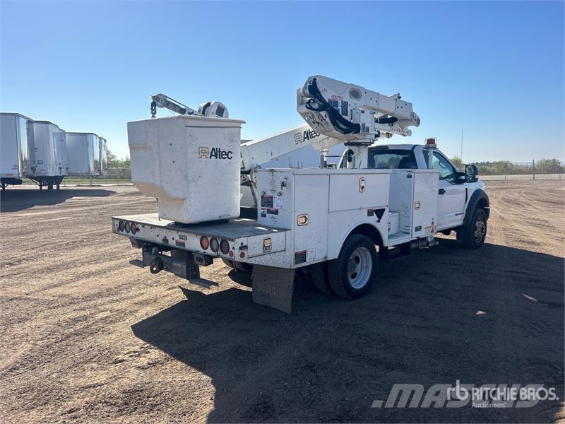 Ford F-550 Truck mounted aerial platforms