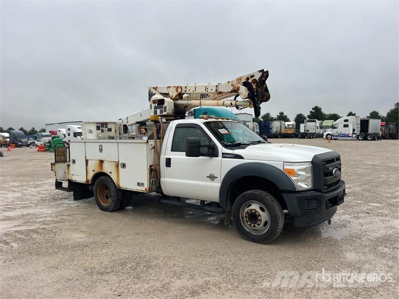 Ford F-550 Lastbilmonterede lifte
