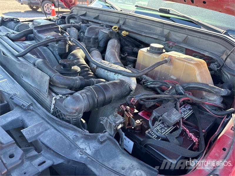 Ford F-550 4x2 Extended Cab Service Truck مركبات الأغراض العامة