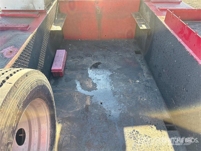 Ford F-550 4x2 Extended Cab Utility Truck Caja abierta/laterales abatibles