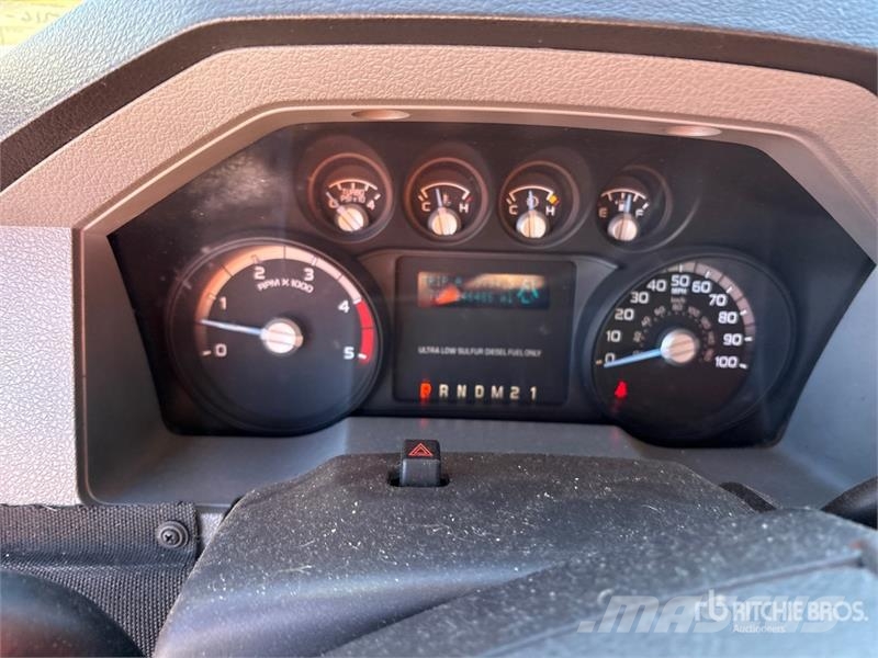 Ford F-550 4x2 Extended Cab Utility Truck Caja abierta/laterales abatibles