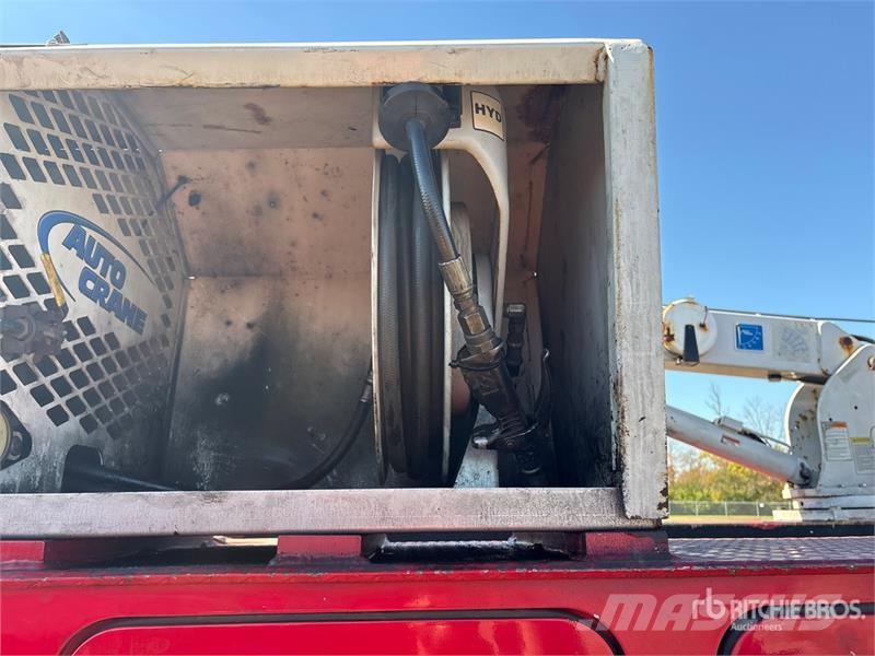Ford F-550 4x2 Extended Cab Service Truck مركبات الأغراض العامة