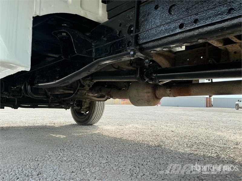 Ford F-550 4x2 Flatbed Truck Camion plateau