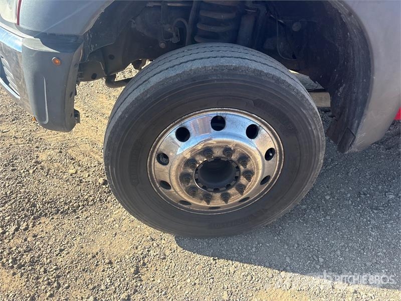 Ford F-550 4x2 Service Truck مركبات الأغراض العامة