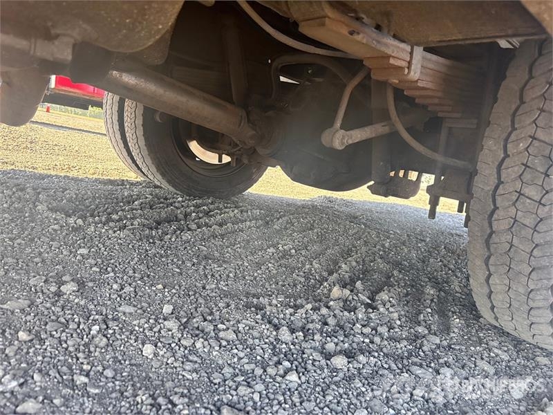 Ford F-550 4x2 Service Truck مركبات الأغراض العامة