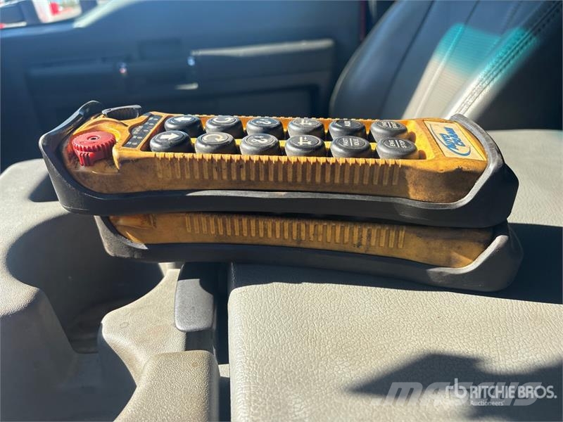 Ford F-550 4x2 Service Truck مركبات الأغراض العامة
