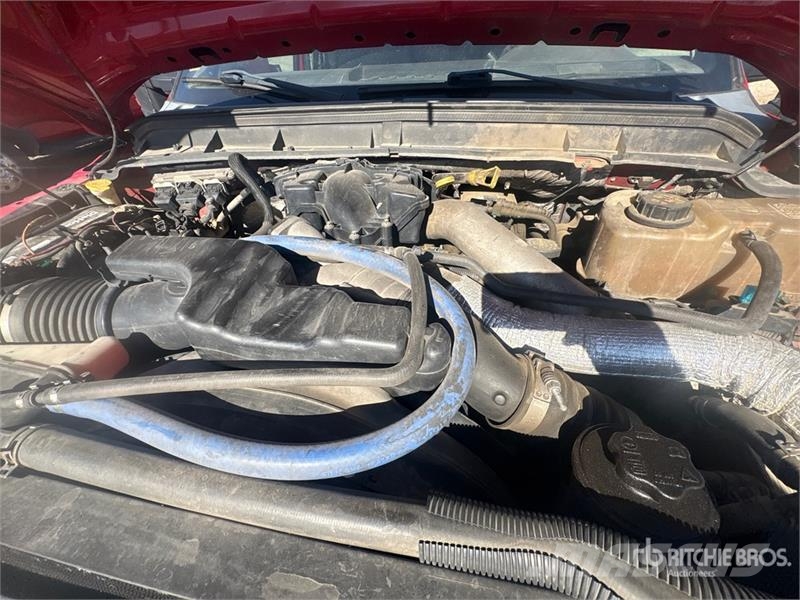 Ford F-550 4x2 Service Truck مركبات الأغراض العامة
