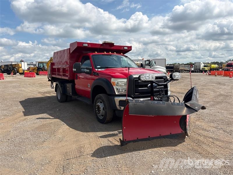 Ford F-550 4x2 Snow Plow Truck Komunalna vozila za opštu namenu