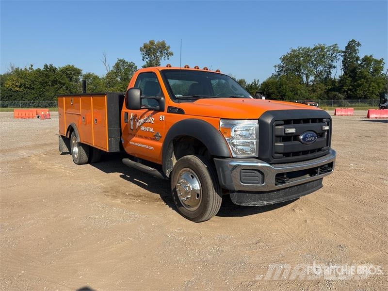 Ford F-550 4x2 Utility Truck Ldv/dropside