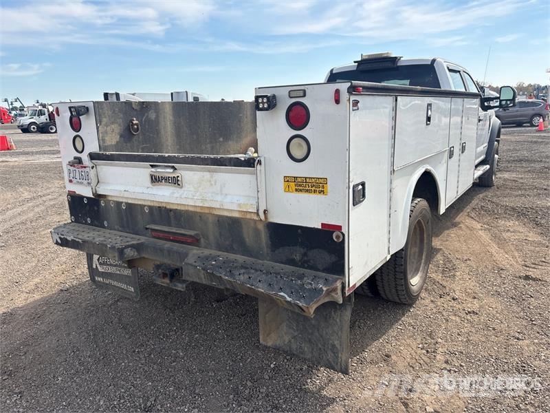 Ford F-550 4x4 Crew Cab Utility Truck Nakladacia/sklápacia bočnica