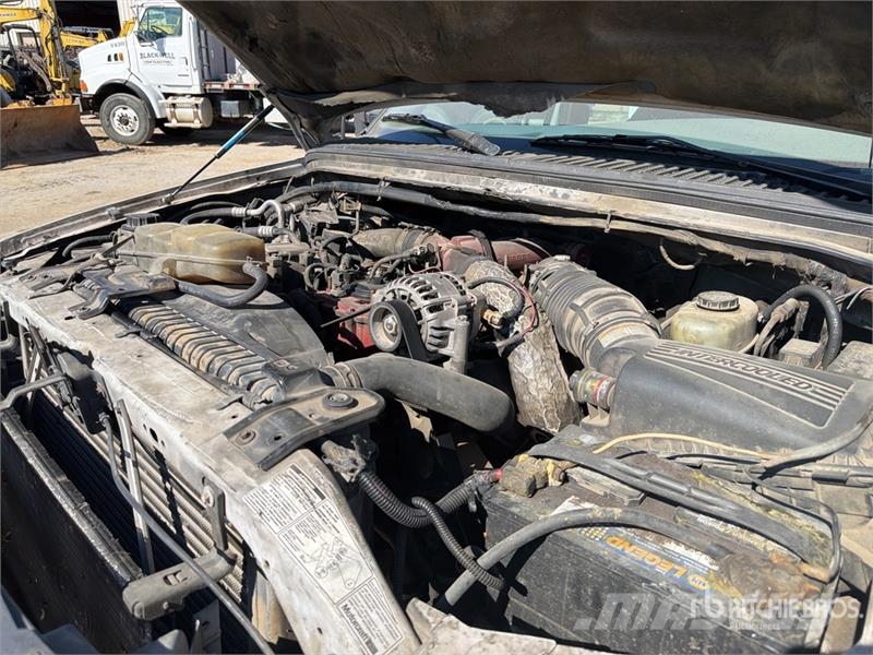 Ford F-550 4x4 Crew Cab Utility Truck شاحنات خفيفة/مفصلية الجوانب
