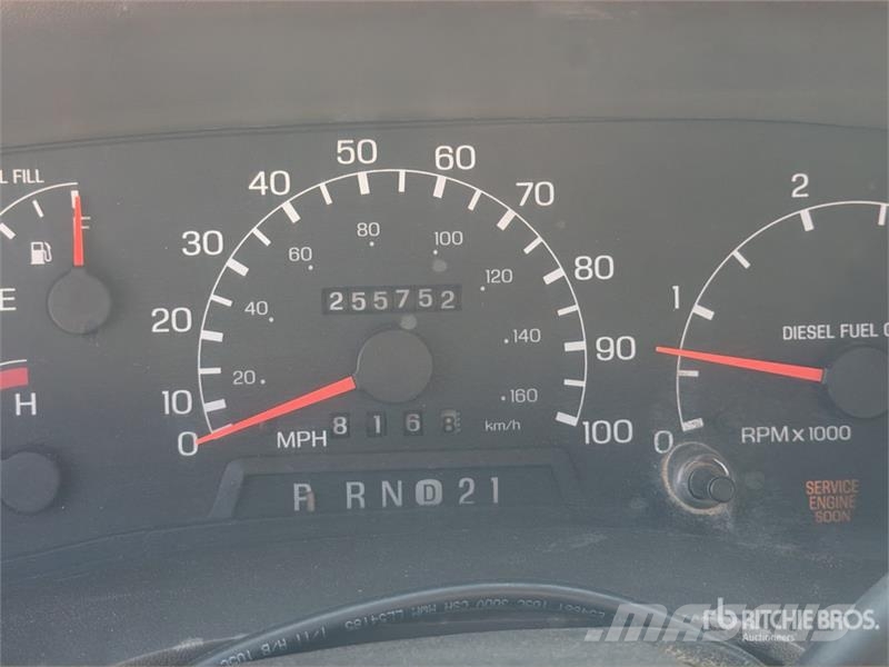 Ford F-550 Super Duty 4x4 Crew Cab Utility Truck Prekucniki