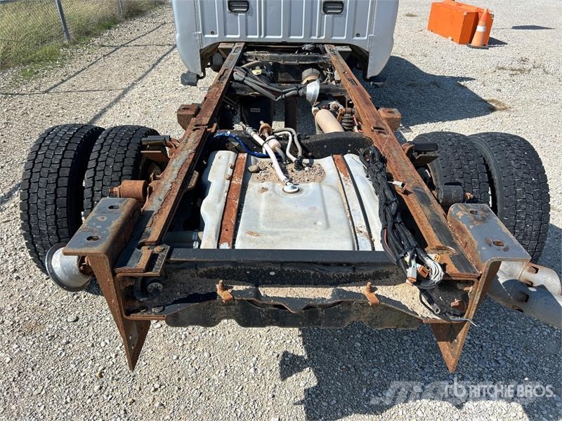 Ford F-550 XL 4x4 Extended Cab Cab and Chassis Kabine i unutrašnjost