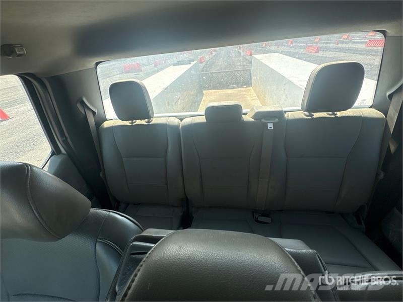 Ford F-550 XL 4x4 Extended Cab Service Truck Veículos municipais / de uso geral