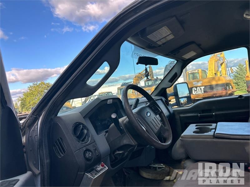 Ford F-550 XL 4x4 S/A Dump Truck Φορτηγά Ανατροπή