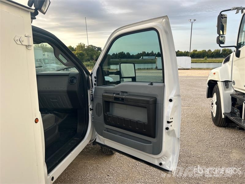Ford F-550 XL 4x4 Utility Truck Pick up/Fiancata ribaltabile