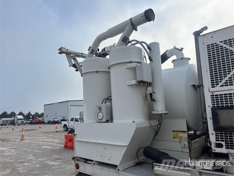 Ford F-650 Combi / vacuum trucks