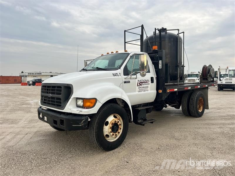 Ford F-650 Další
