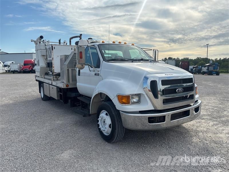 Ford F-650 Combi / vacuum trucks