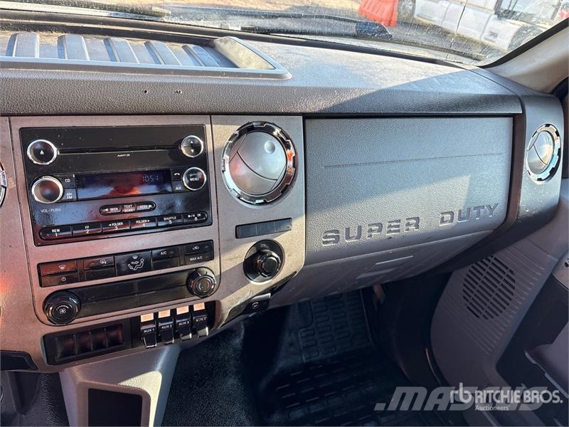 Ford F-650 4x2 Rollback Truck Vyslobodzovacie vozidlá