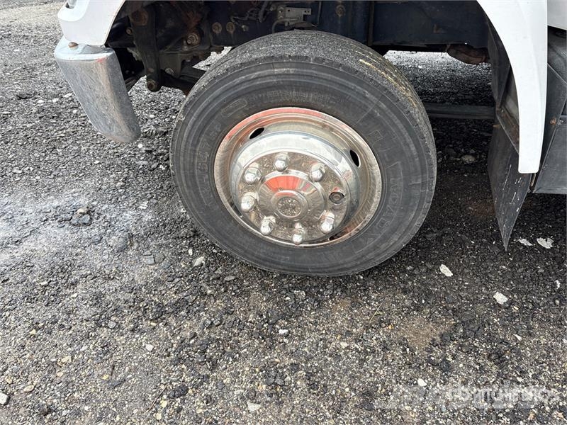 Ford F-650 4x2 Rollback Truck Recovery vozila